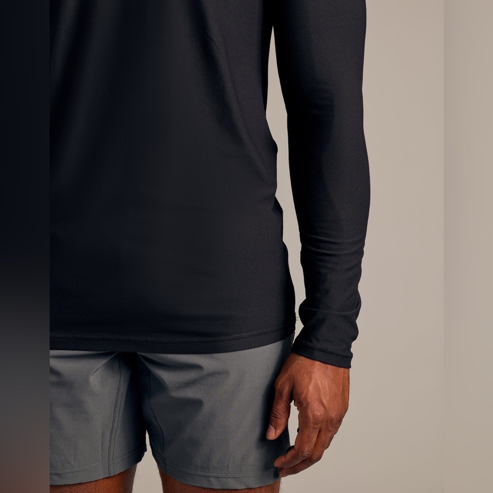 New Black Long Sleeve Tall Active Crew
True Classic Tees